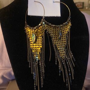 NWT Free People gold fragment earring!!!!! BEAUTIFUL!